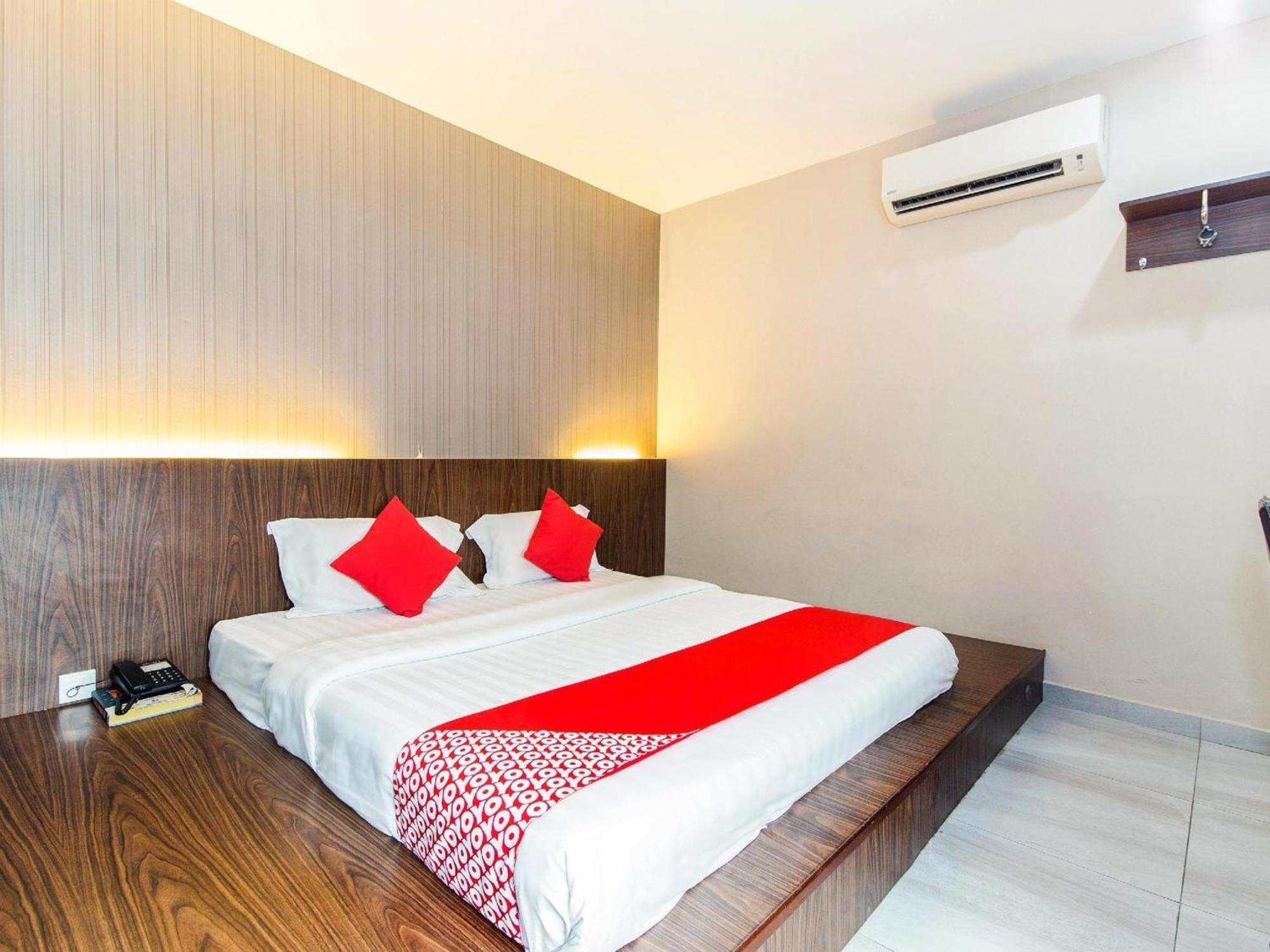 Kampong Batu Belah Super Oyo 340 Comfort Hotel מראה חיצוני תמונה